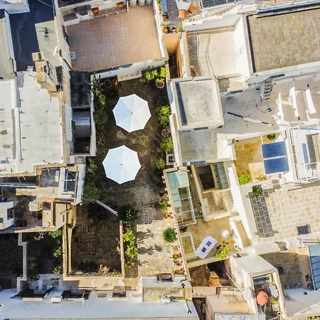 Bed & Breakfast Palazzo Insula