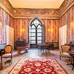Palazzo Insula Bed and breakfast