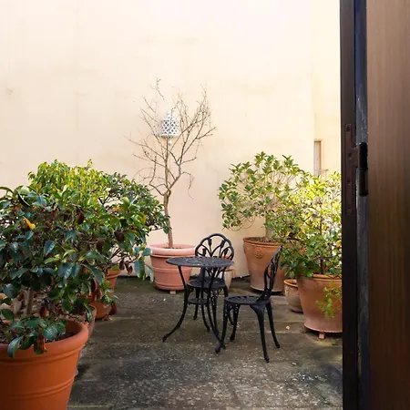 Palazzo Insula Bed and breakfast 3*