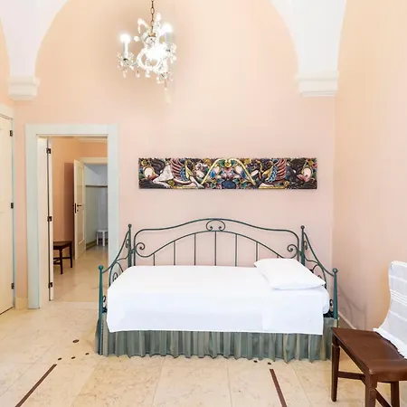 Palazzo Insula * Gallipoli