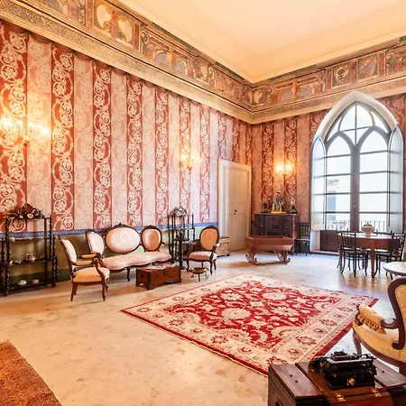 לינה וארוחת בוקר Palazzo Insula גאליפולי