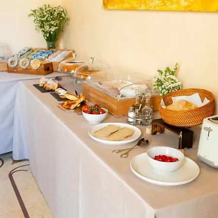 Palazzo Insula 3* غالّيبولي