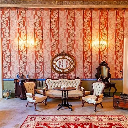 Palazzo Insula