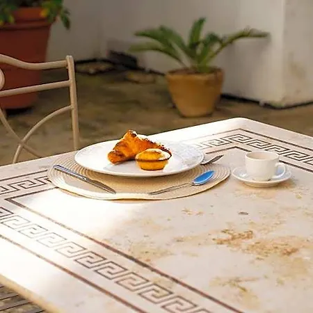 Palazzo Insula Couette-café Gallipoli