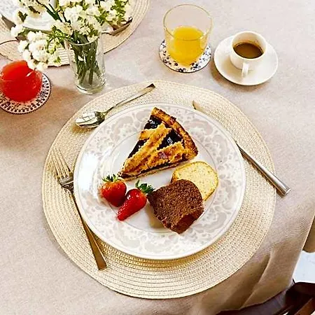 Couette-café Palazzo Insula 3*