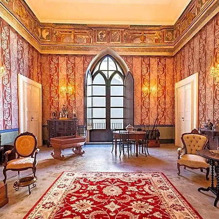 Couette-café Palazzo Insula 3*